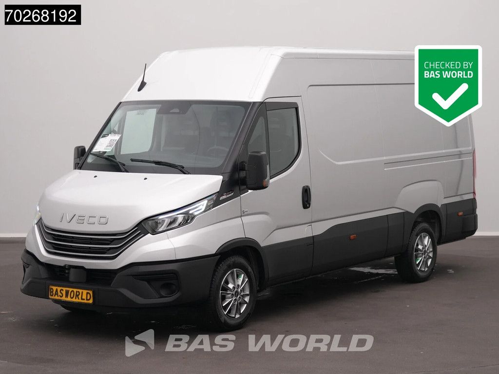 Iveco Daily 35S21 BPM VRIJ! 3.0L Automaat 210PK 3,5t Trekhaak ACC LED Camera Parkeersensoren Tacho Euro6 L2 12m3 Klima AHK