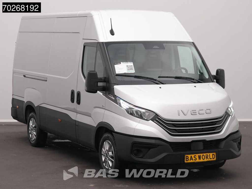 Iveco Daily 35S21 BPM VRIJ! 3.0L Automaat 210PK 3,5t Trekhaak ACC LED Camera Parkeersensoren Tacho Euro6 L2 12m3 Klima AHK