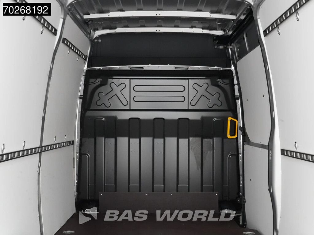 Iveco Daily 35S21 BPM VRIJ! 3.0L Automaat 210PK 3,5t Trekhaak ACC LED Camera Parkeersensoren Tacho Euro6 L2 12m3 Klima AHK