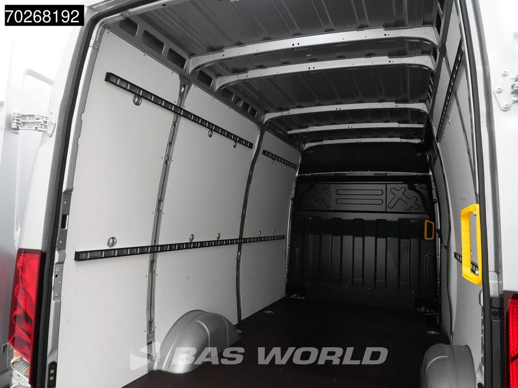 Iveco Daily 35S21 BPM VRIJ! 3.0L Automaat 210PK 3,5t Trekhaak ACC LED Camera Parkeersensoren Tacho Euro6 L2 12m3 Klima AHK