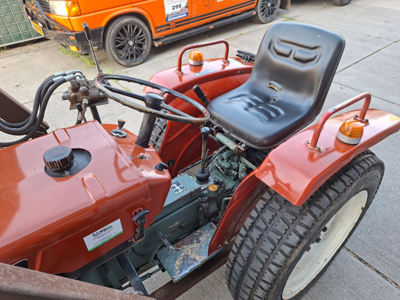 Yanmar YM1500D met voorlader