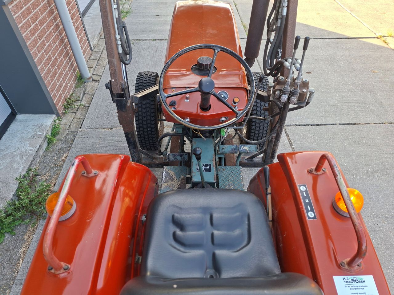Yanmar YM1500D met voorlader