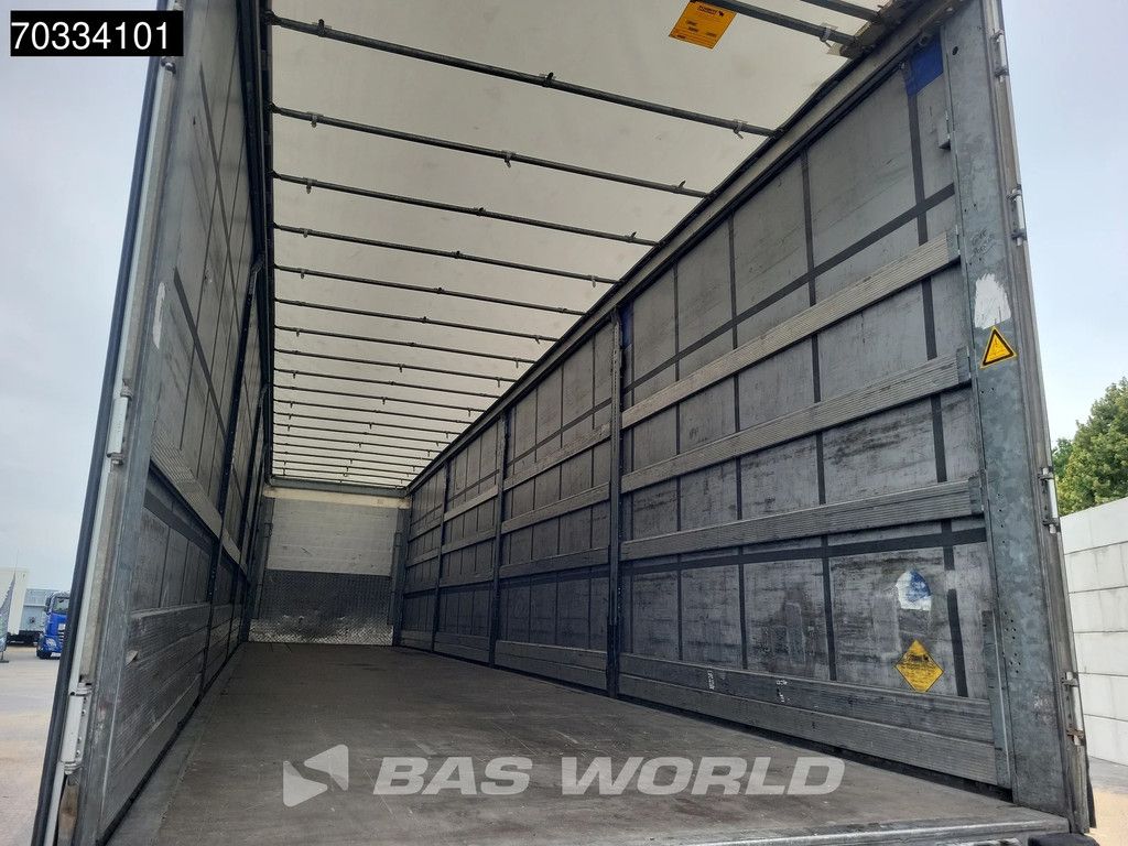 Schmitz SCB*S3T Sliding Roof