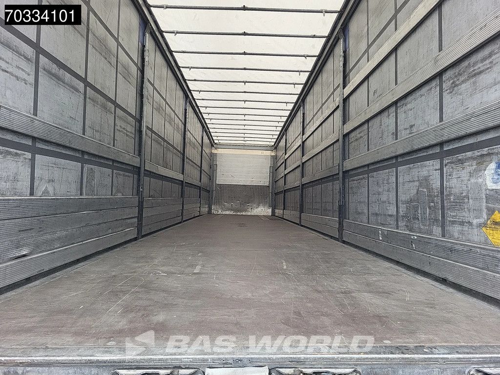 Schmitz SCB*S3T Sliding Roof