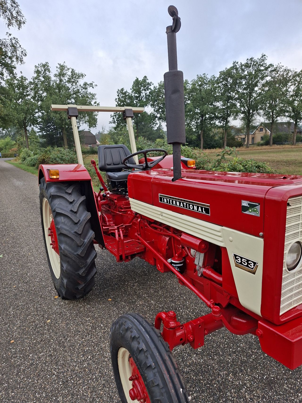 IHC International 353 | Refurbished | NL Kenteken