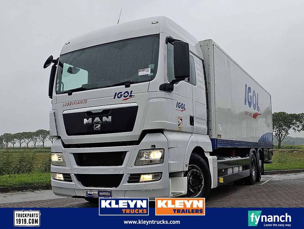 M.A.N. 26.440 TGX 6x2 taillift