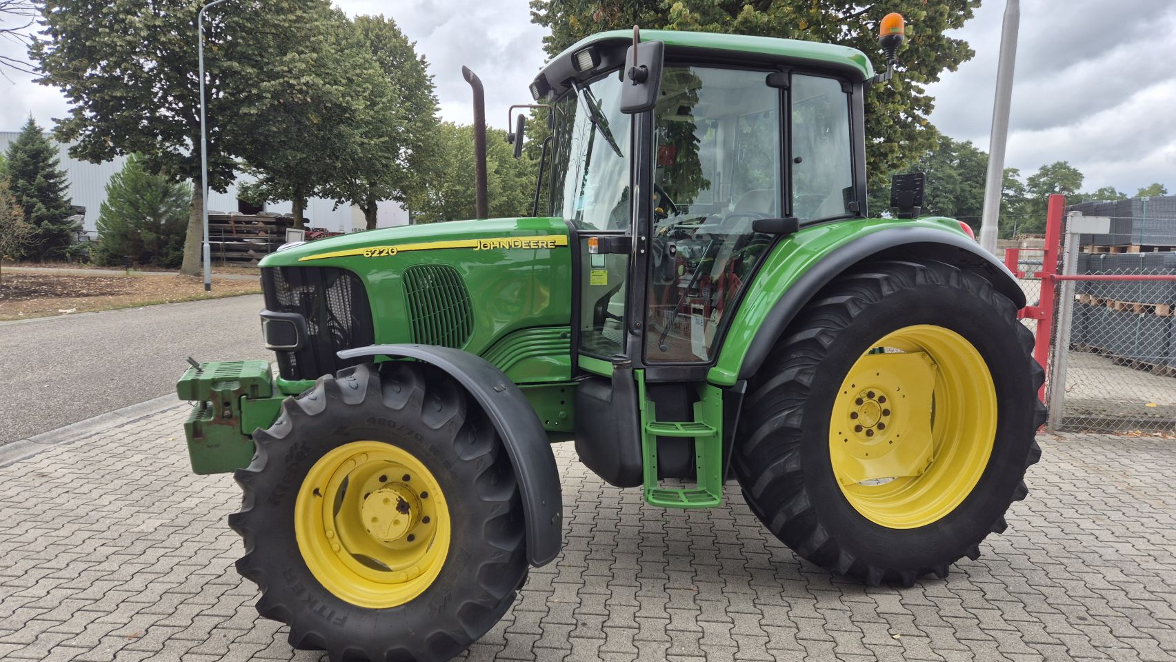 JOHN DEERE 6220 SE PowerQuad