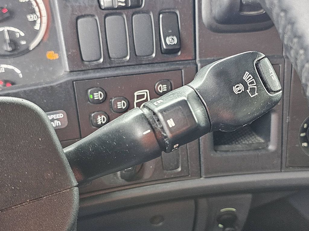 SCANIA R450 retarder