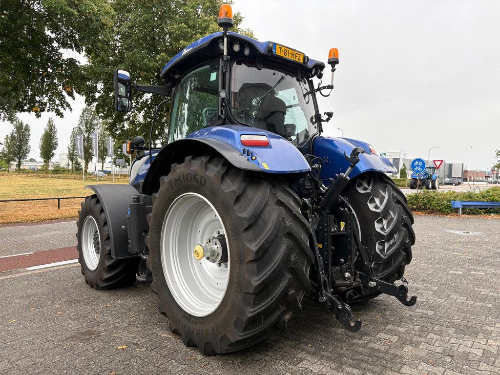 New Holland T7.270 AC Blue Power