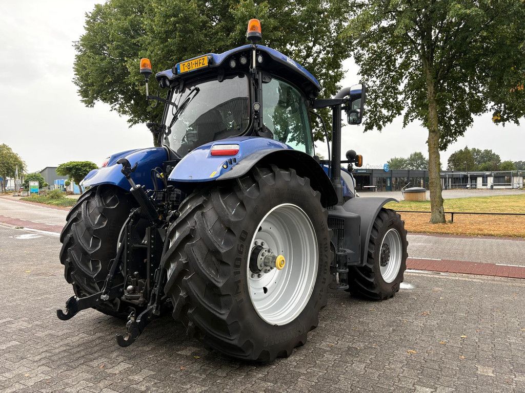 New Holland T7.270 AC Blue Power