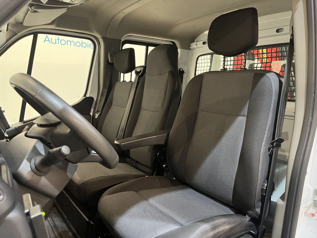 Renault Master 2.3 dCi 145 PK L3 Open Laadbak / Fassi Kraan / Euro 6 / Airco / Trekhaak / Cruise Control / 3-Zits / 65.000 KM !!