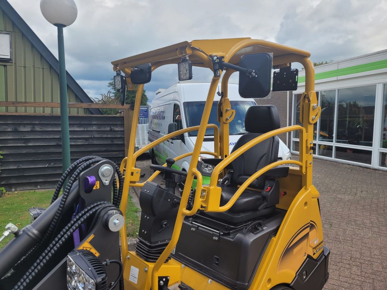 Eurotrac W11 M kniklader shovel - Bj. 2026 - 10u - Lease evt.