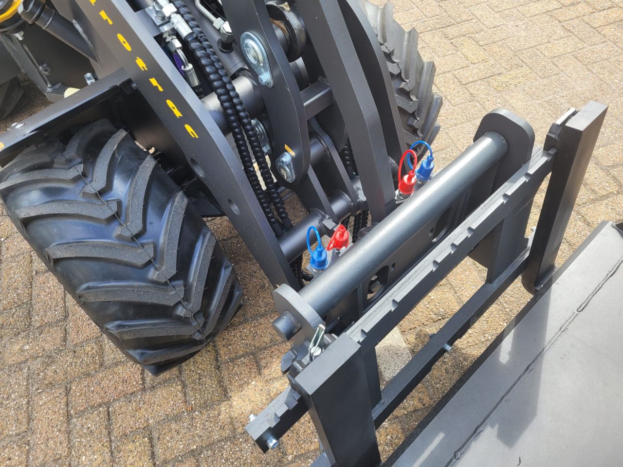 Eurotrac W11 M kniklader shovel - Bj. 2026 - 10u - Lease evt.