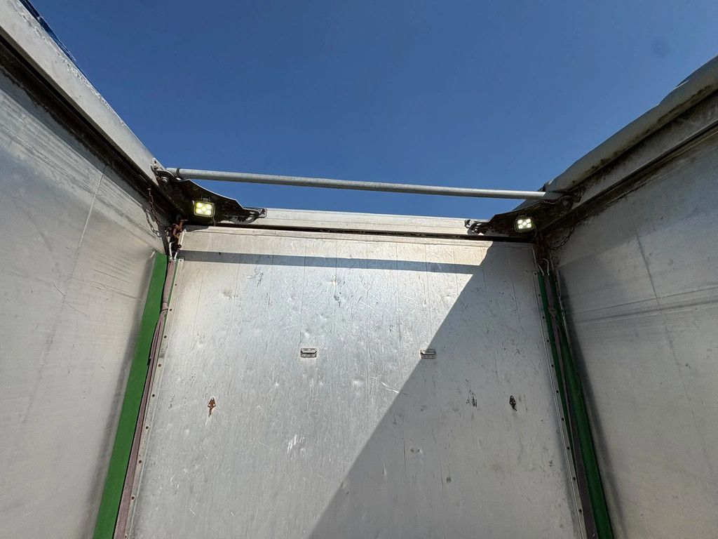 Kraker CF-200 K-Force 92m3 Cargo Floor 10MM 2X Liftas SAF Schijfremmen