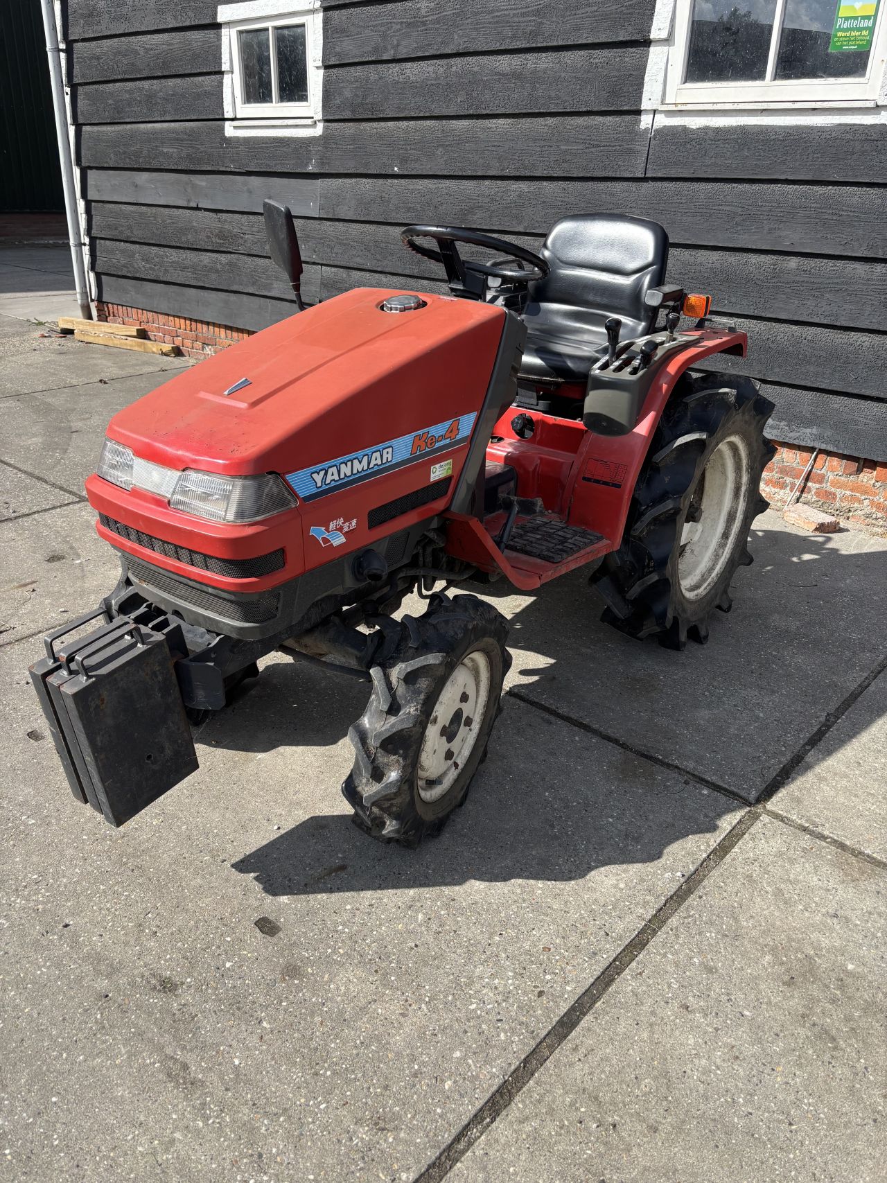 Yanmar KE4 pluktrekker