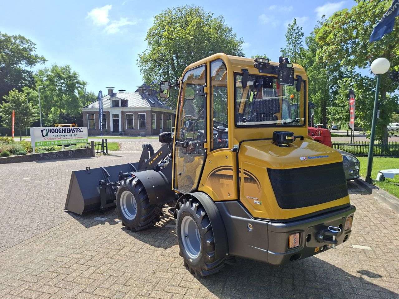 Eurotrac W12 CMS shovel / kniklader met cabine, 2026, Lease evt.