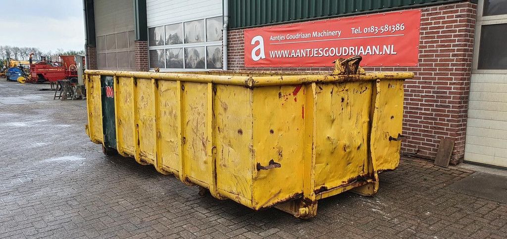 Haakarm container