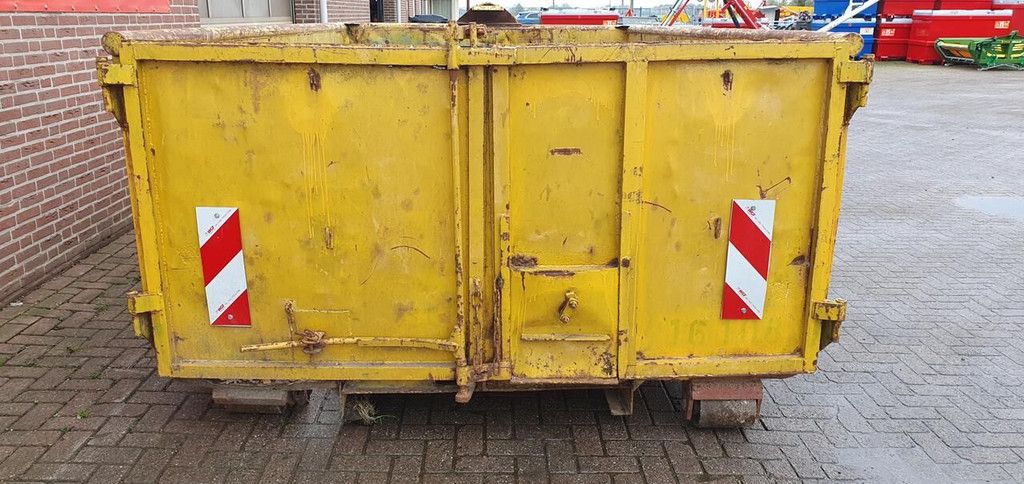 Haakarm container