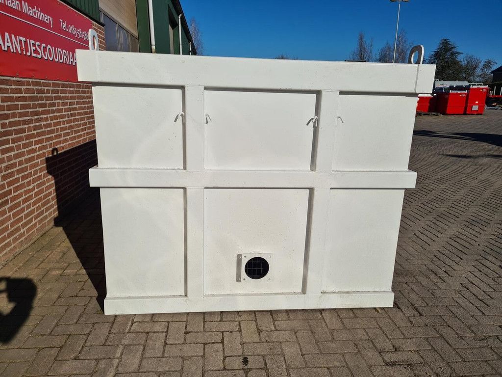 Stro ontijzerings container