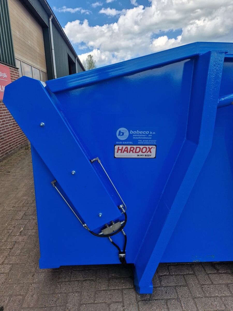 Hooklift container
