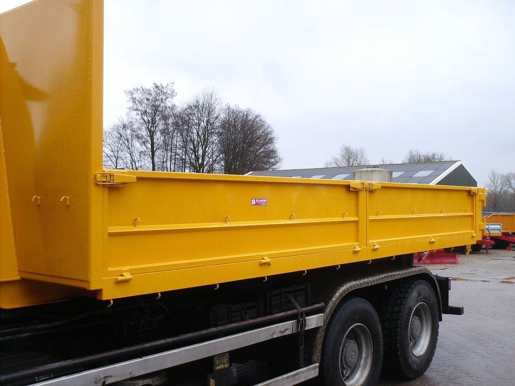 Container producten dump truck body
