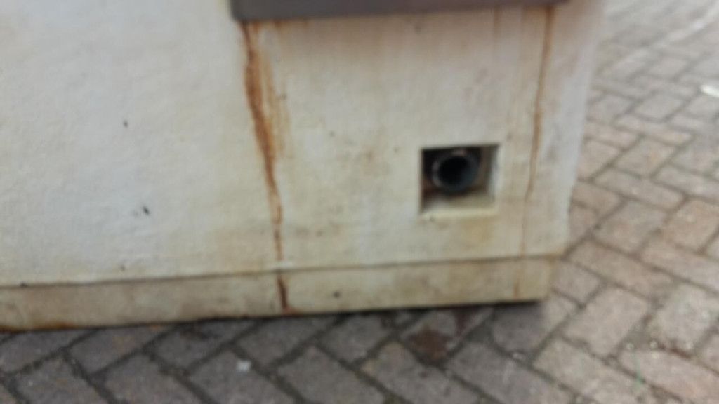 Storage box