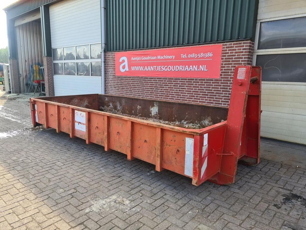 Haakarm container