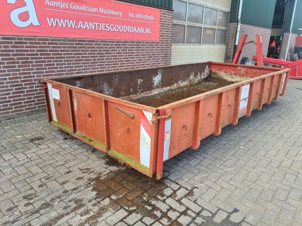 Haakarm container