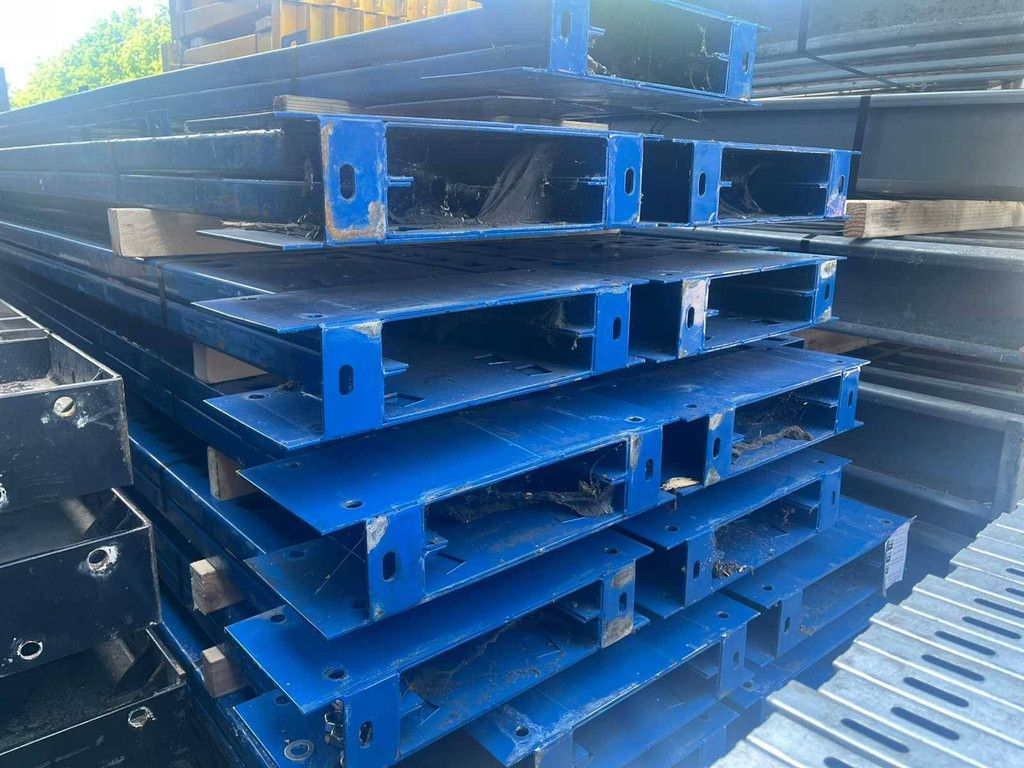 Doppelseitiges Kragarmregal 38x164