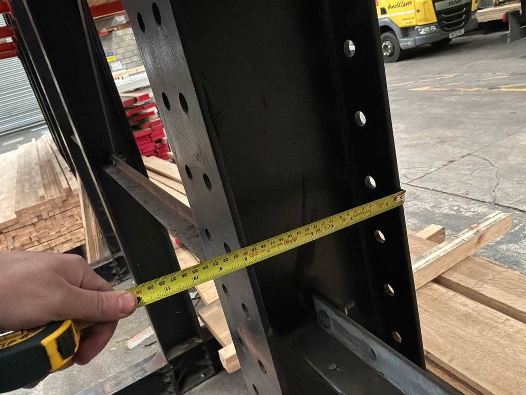 Double-sided cantilever racking 8x48