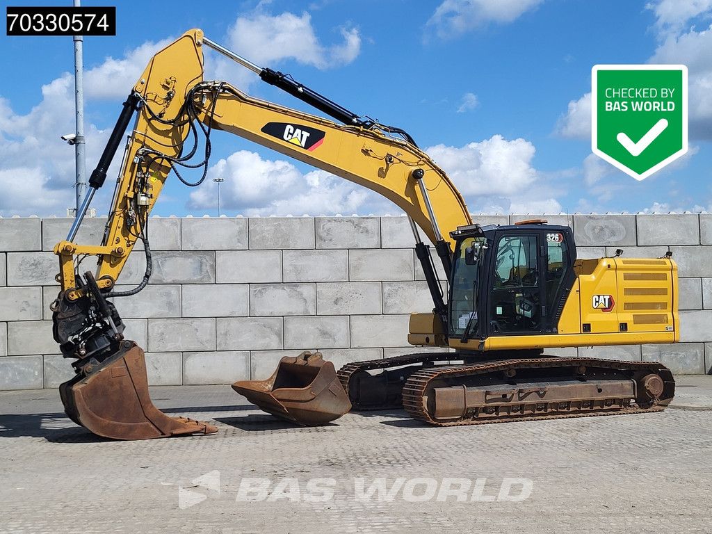 Caterpillar 326 -07A Tiltrotator - 2 Buckets