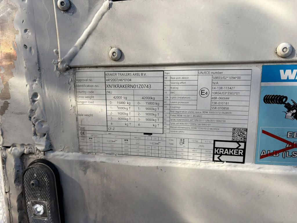 Kraker N/A K-Force 92m3 Cargo Floor 10MM 2x Liftas SAF schijfremmen Afstandsbediening
