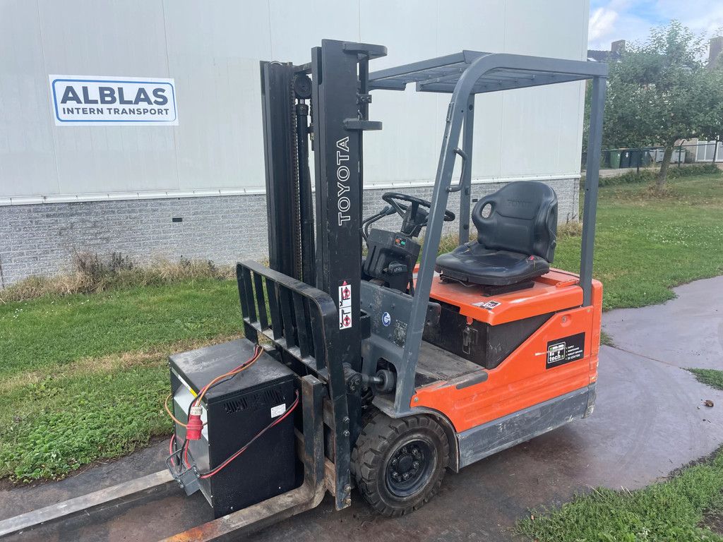 Toyota 5FBE13 goedwerkende vorkheftruck duplo