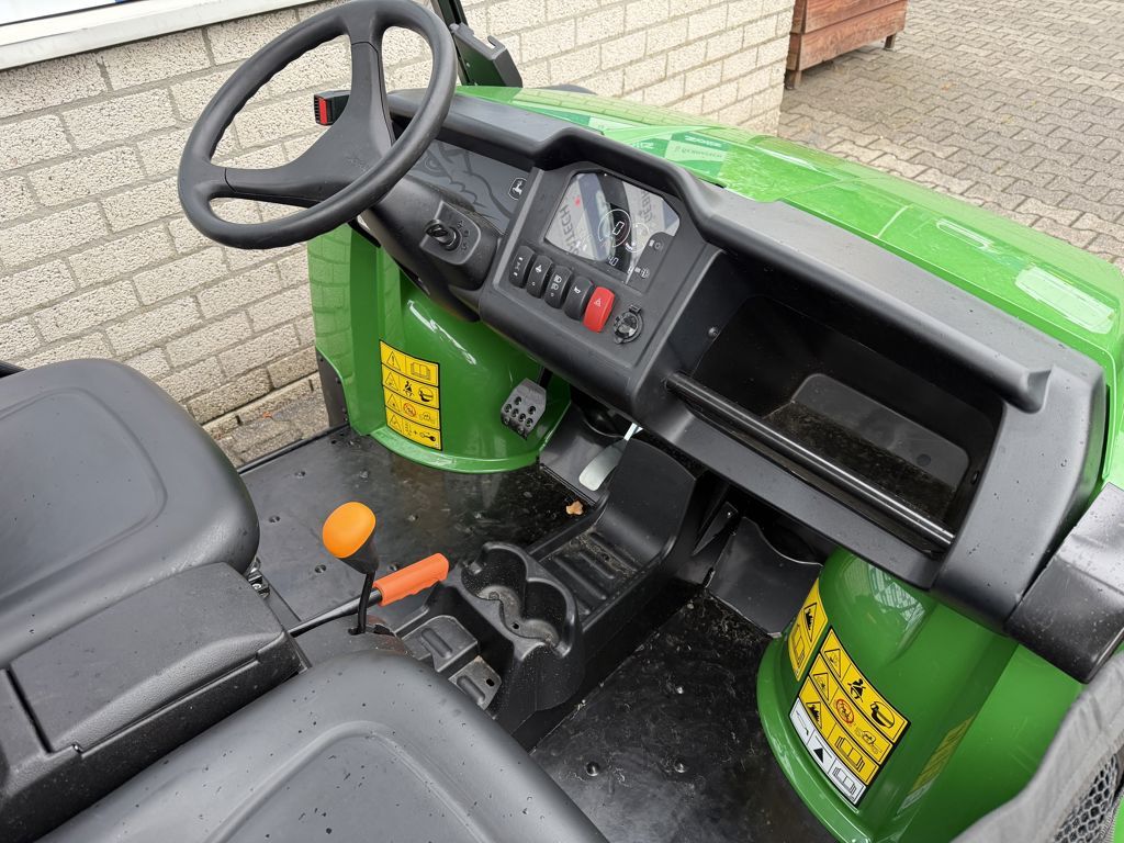 John Deere Gator HPX 815E