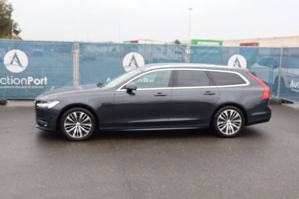 Passenger car Volvo V90 Diesel 150hp 2020 (Margin)