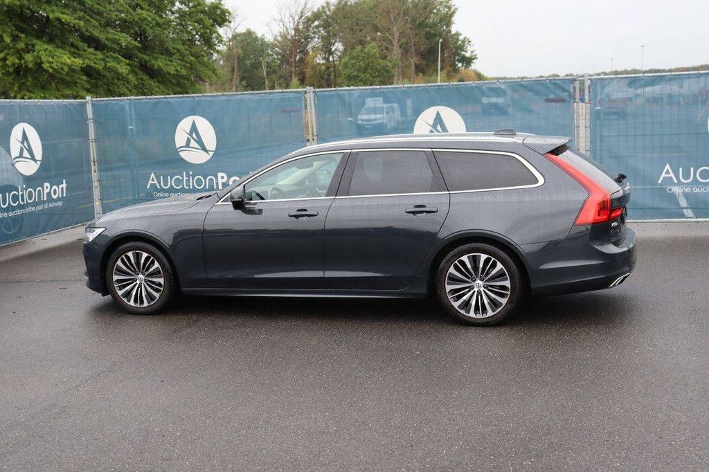 Passenger car Volvo V90 Diesel 150hp 2020 (Margin)