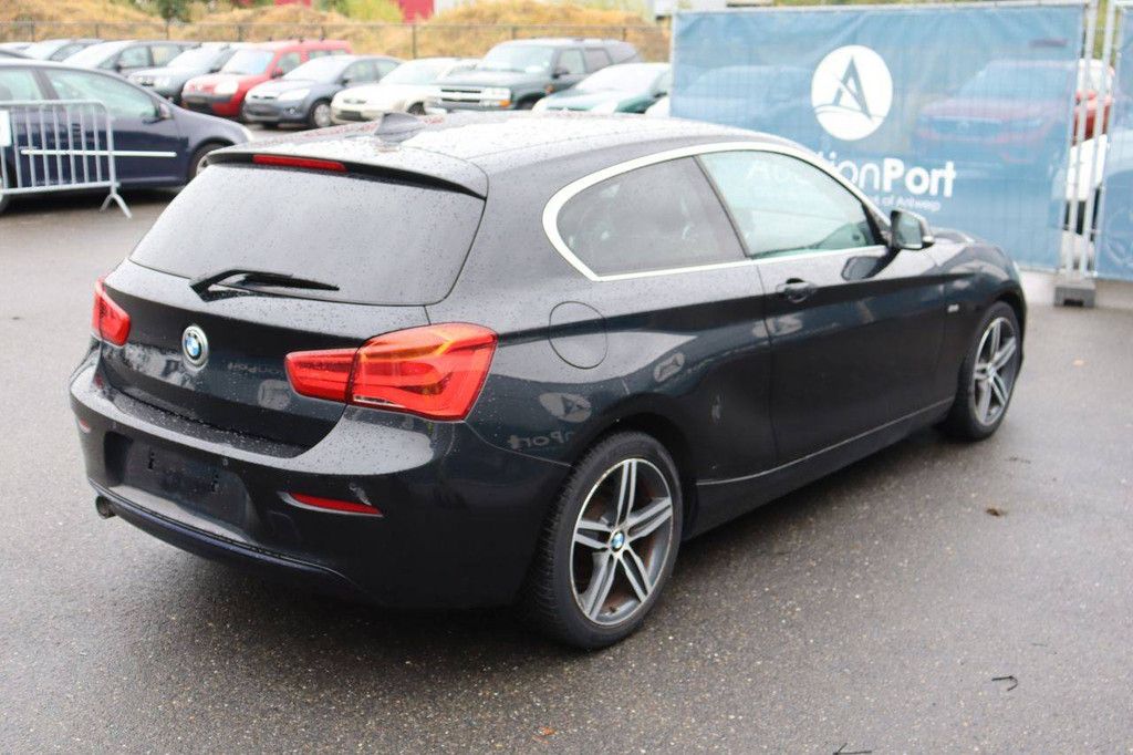 Passenger car BMW 1 Sportshatch 116d Diesel 116hp 2017 (Margin)