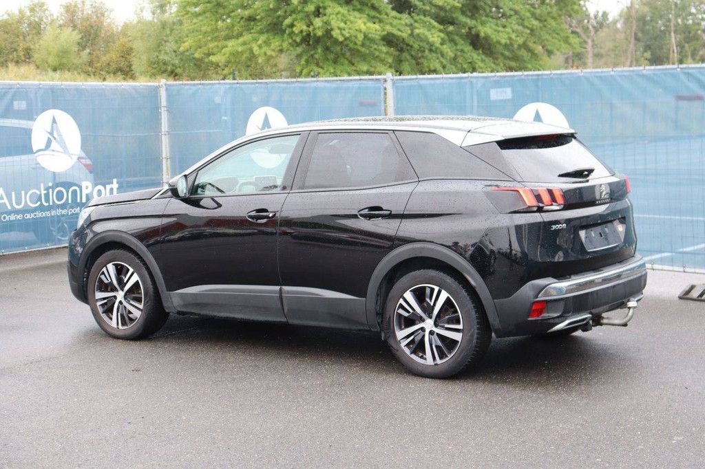 SUV Peugeot 3008 Diesel 130hp 2019 (Margin)