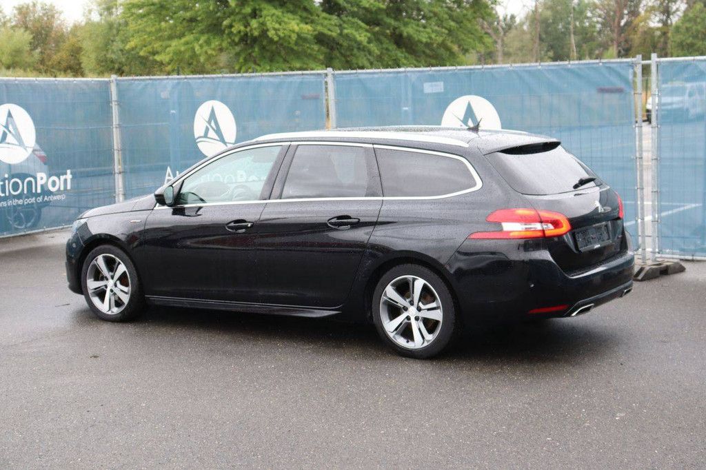 Passenger car Peugeot 308 Diesel 130hp 2018 (Margin)