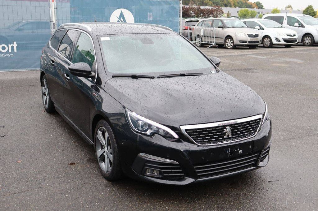 Passenger car Peugeot 308 Diesel 130hp 2018 (Margin)