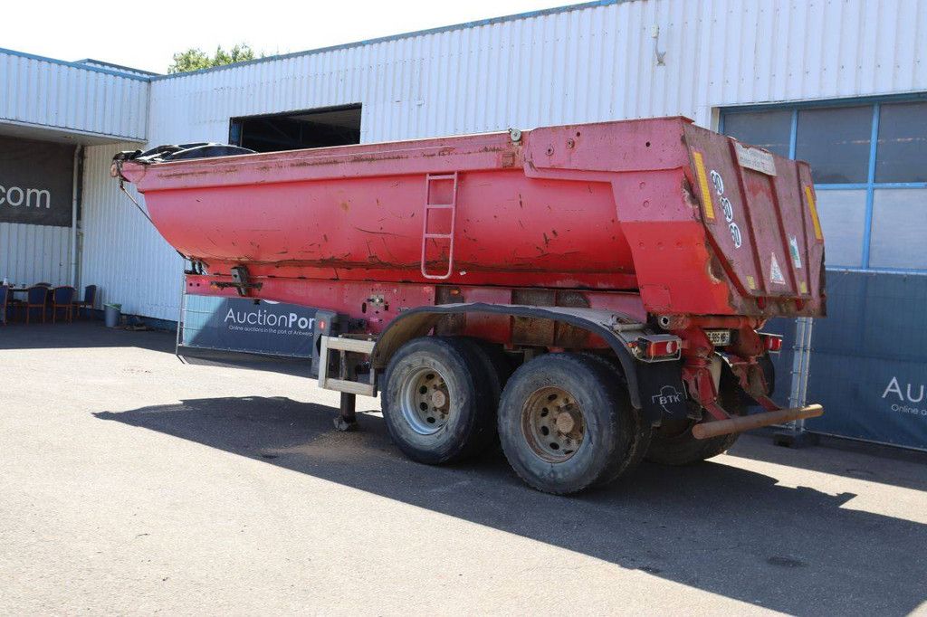 Tipper Semi-trailer Kaiser S3302A 2010