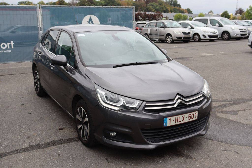 Passenger car Citroen C4 Diesel 100hp 2018 (Margin)