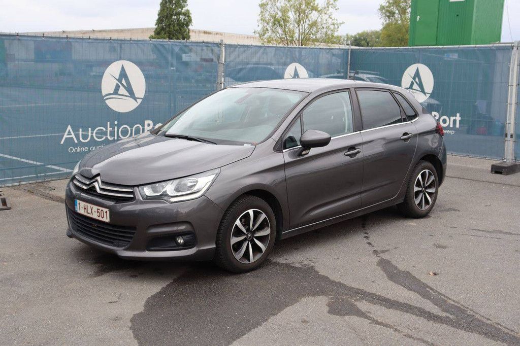 Passenger car Citroen C4 Diesel 100hp 2018 (Margin)
