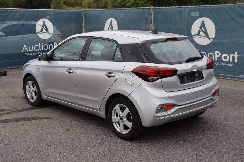 Hyundai i20 Petrol 75hp Passenger Car 2020 (Margin)