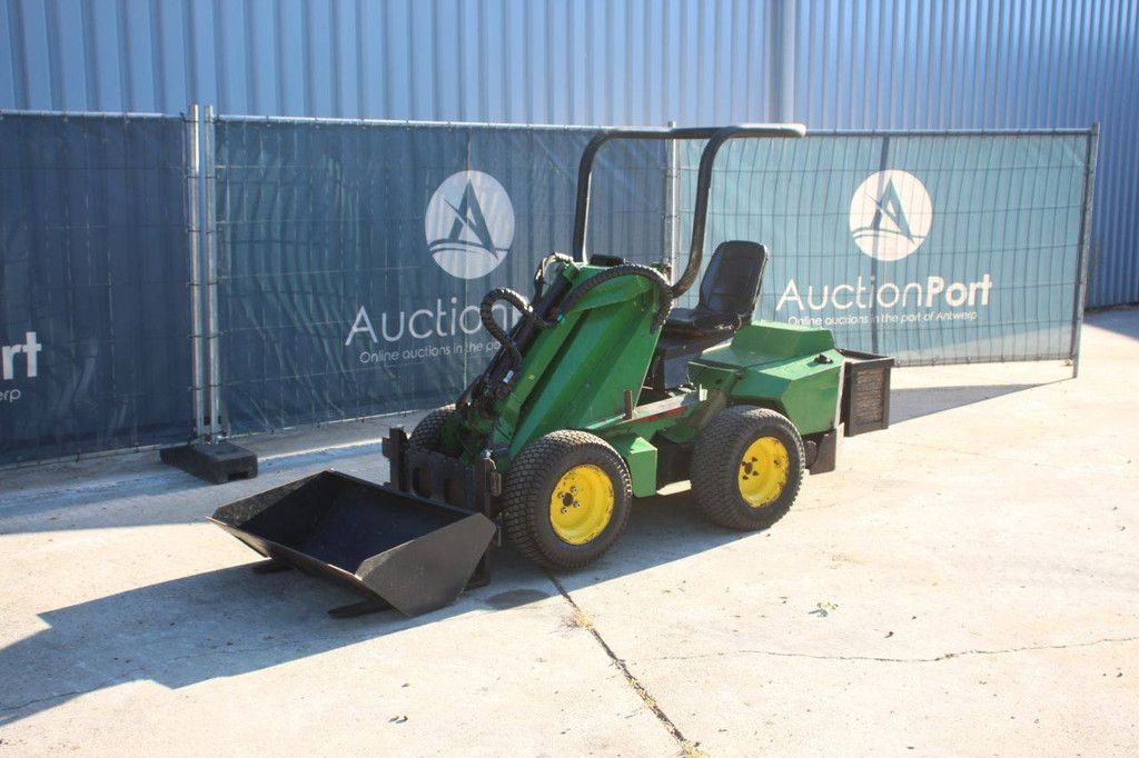 Articulated loader Avant Multi Diesel 14kW 2000