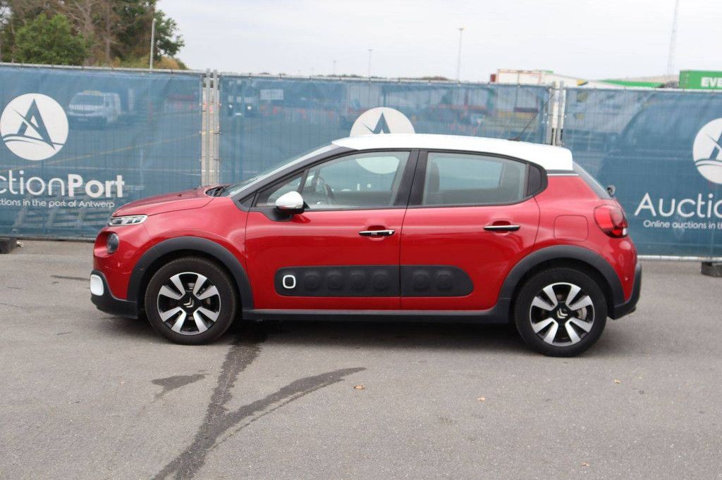 Passenger car Citroen C3 Petrol 110hp 2017 (Margin)