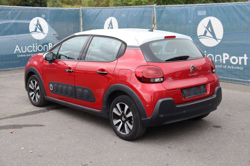 Passenger car Citroen C3 Petrol 110hp 2017 (Margin)
