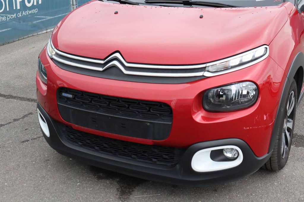 Passenger car Citroen C3 Petrol 110hp 2017 (Margin)