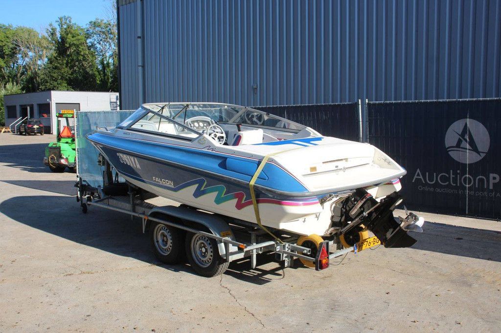 Speedboat Thunderbird Falcon 1800 Petrol 1995 with trailer