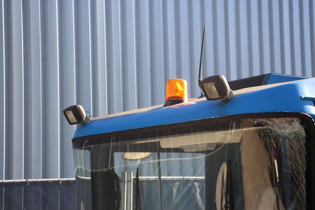 Veegmachine Ravo 5002 SI CD Diesel 81kW 2000